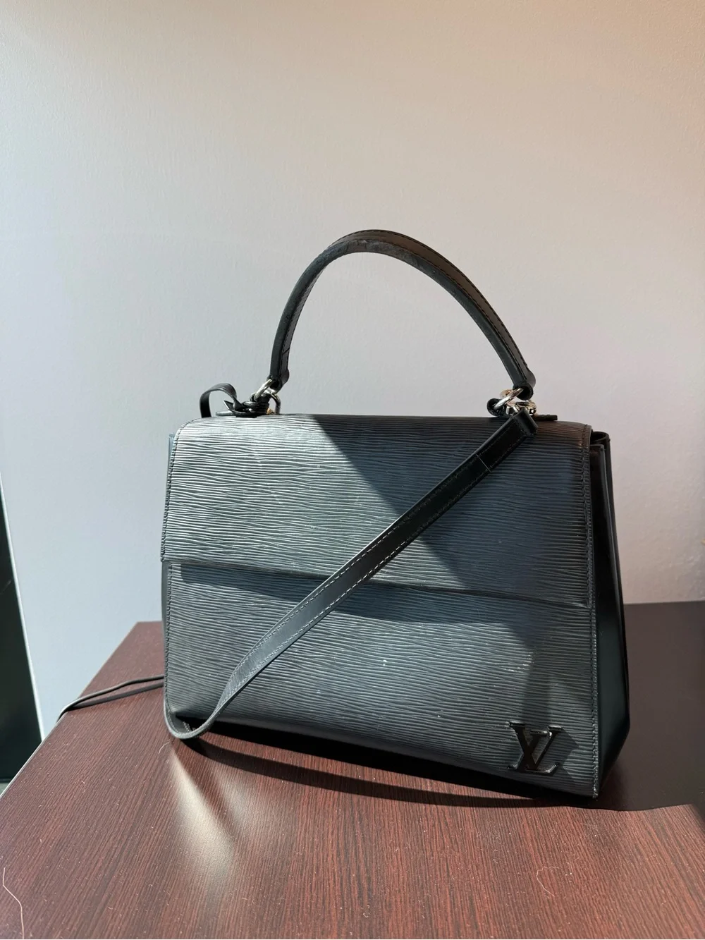 Louis Vuitton Epi Cluny MM Black